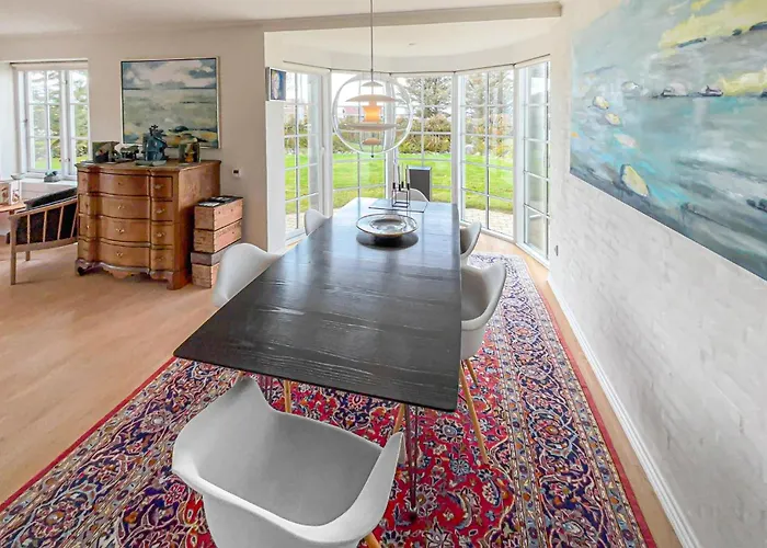 Beautiful In V With Wifi Ferienhaus